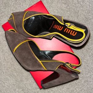 Brown Y2K miu miu peeptoe slingbacks